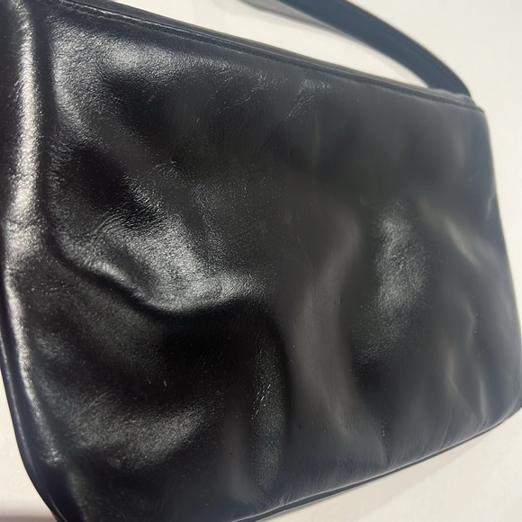 Anne Klein Vintage Black Leather Deadstock Crossbody Purse Gold Hardware - Picture 5 of 13